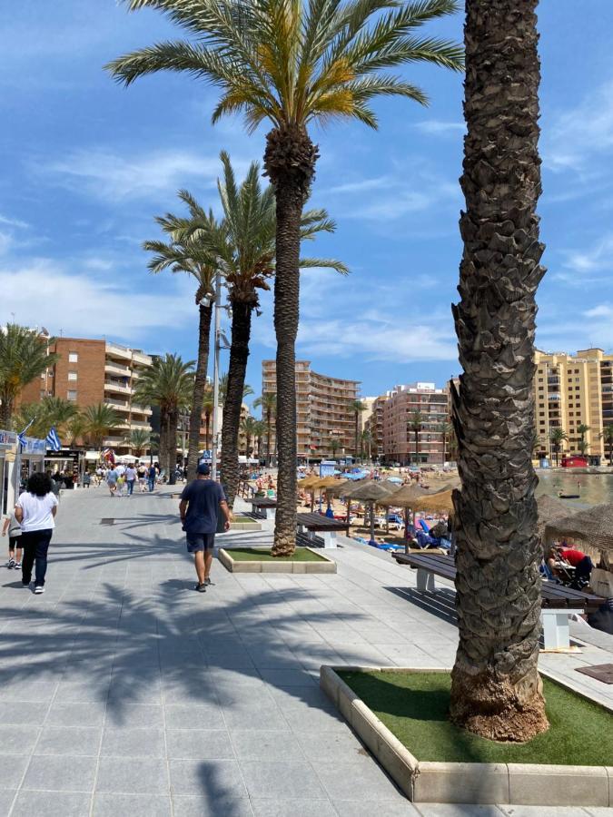 Appartement Torrevieja Alicante Bagian luar foto